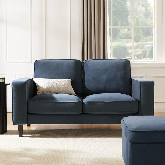 Solo Sofa Set