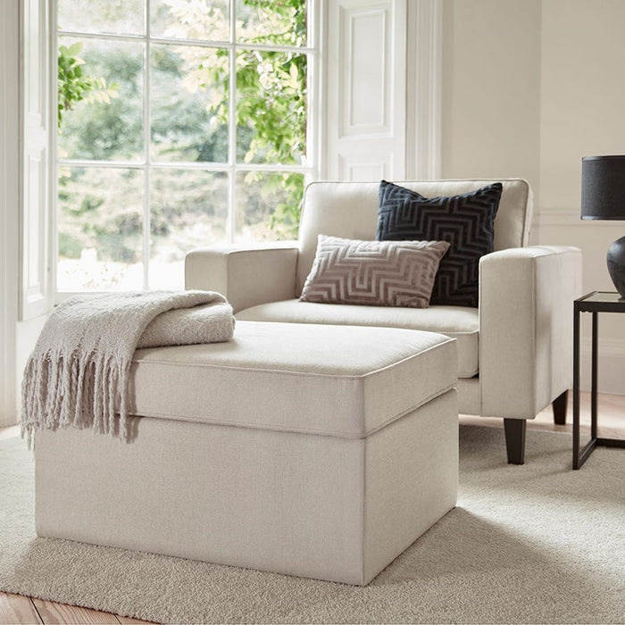 Solo Sofa Set